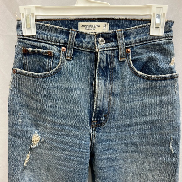 Abercrombie & Fitch The 90’s Straight Ultra High Rise Jeans Size 25/0 - Picture 2 of 9
